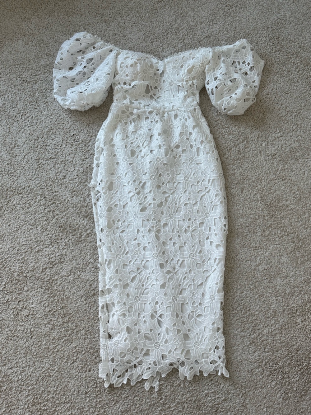Local European White Off-Shoulder Lace Midi Dress with Puff Sleeves